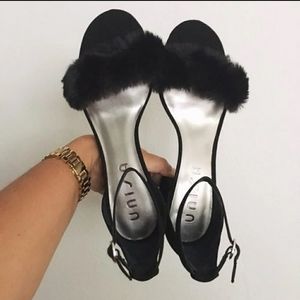 Unisa Black Block Heel suede fur Sandal Size 7